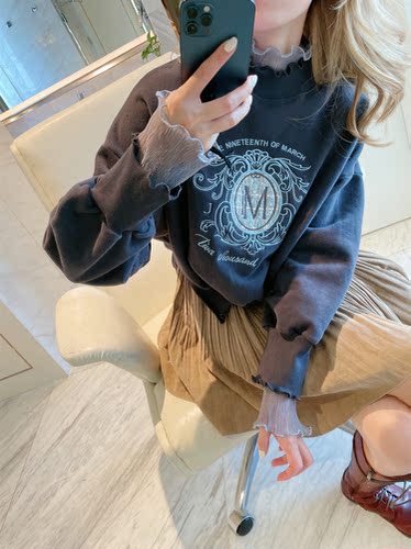 拼接淑女小版刺绣M字母卫