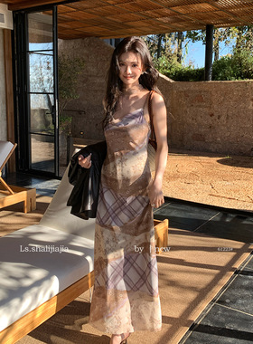 LS复古格纹半身裙女广州十三行2026春季新款气质显瘦中长裙 61223