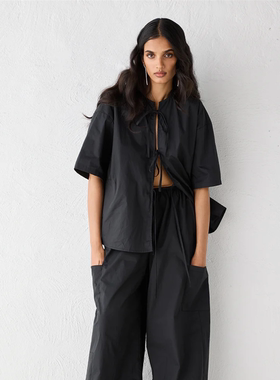 小俞家 are* over size宽松休闲100%棉黑色蝴蝶结上衣随性慵懒夏