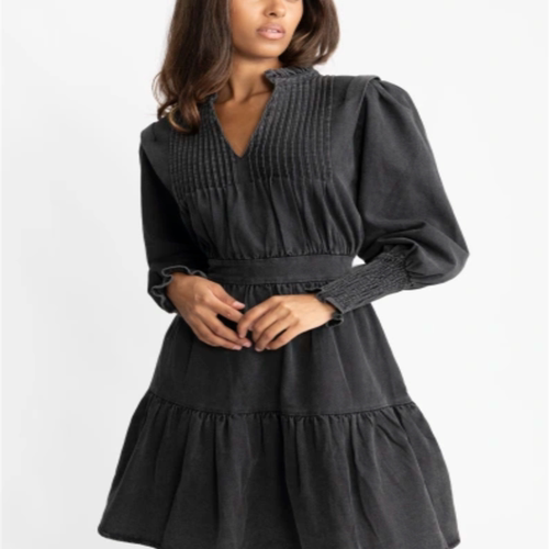 小俞家 osmin*秋冬季新款V领收腰百褶束袖牛仔连衣裙