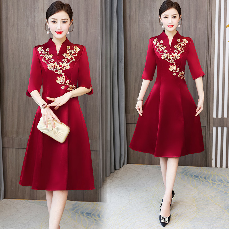 新中式婚宴洋气高端喜婆婆礼服女