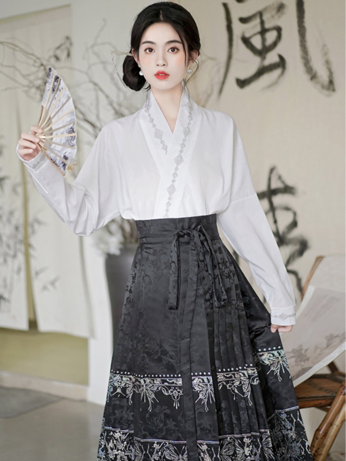 [LOSS PROCESSING] NEW CHINESE EMBROIDERY COLLAR DAILY MING LOOSE AND VERSATILE LONG-SLEEVED RETRO AIRPLANE SLEEVE SHIRT