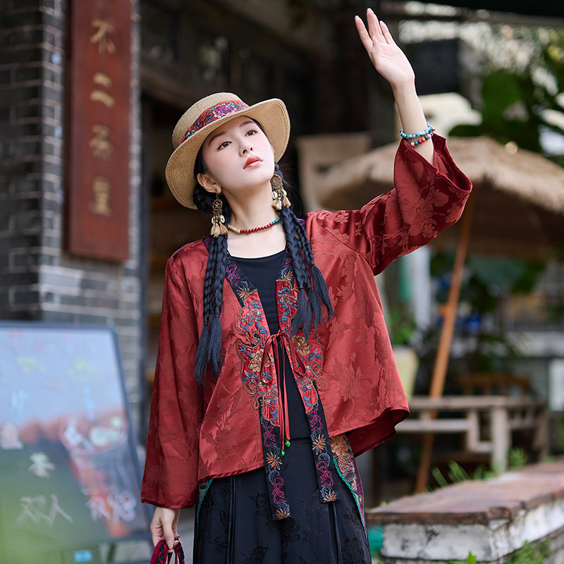 【特价处理】外套女新款民族风春秋重工刺绣休闲开衫宽松型小外套