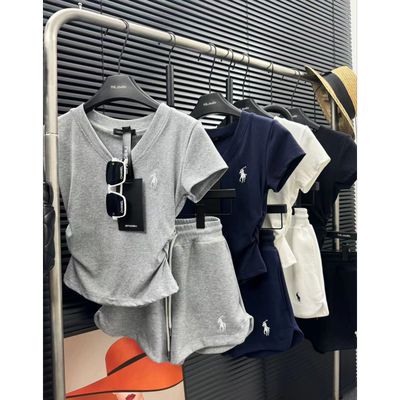 时尚减龄运动套装穿搭夏天显瘦