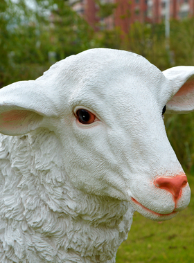 仿真乡村风景区房地产草坪小动物