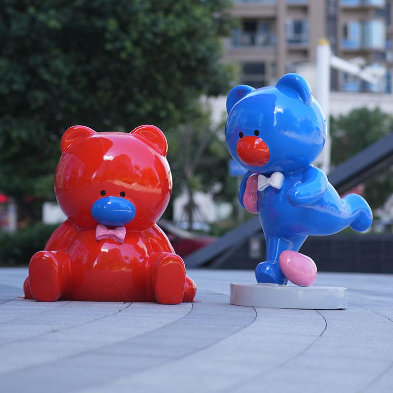 卡通网红熊落地摆件景区幼儿园打卡拍照动物雕塑商场户外草坪装饰