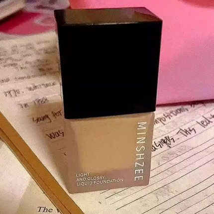 MINSHZEE茗希芝轻盈亮泽粉底液持久水润保湿遮瑕自然轻薄不易卡粉