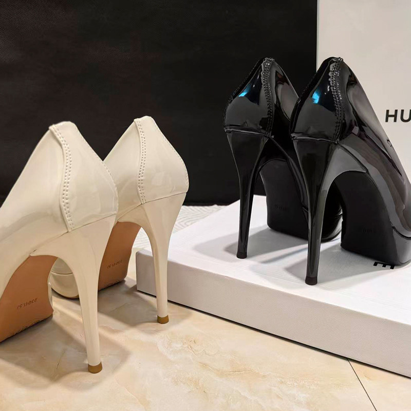 2026年新款漆皮米白色12公分防水台超高跟鞋女细跟不累脚气质单鞋