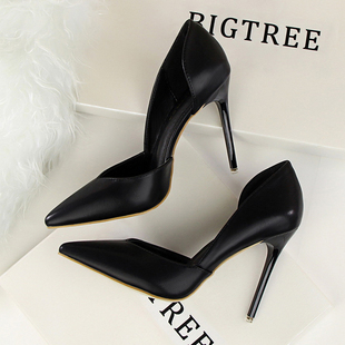 2025新款春秋季白色尖头高跟鞋女中细跟韩版百搭黑色工作职业单鞋