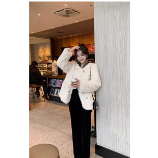 小香风刷花兔毛外套女2026冬季新款小个子宽松加棉毛毛上衣棉服