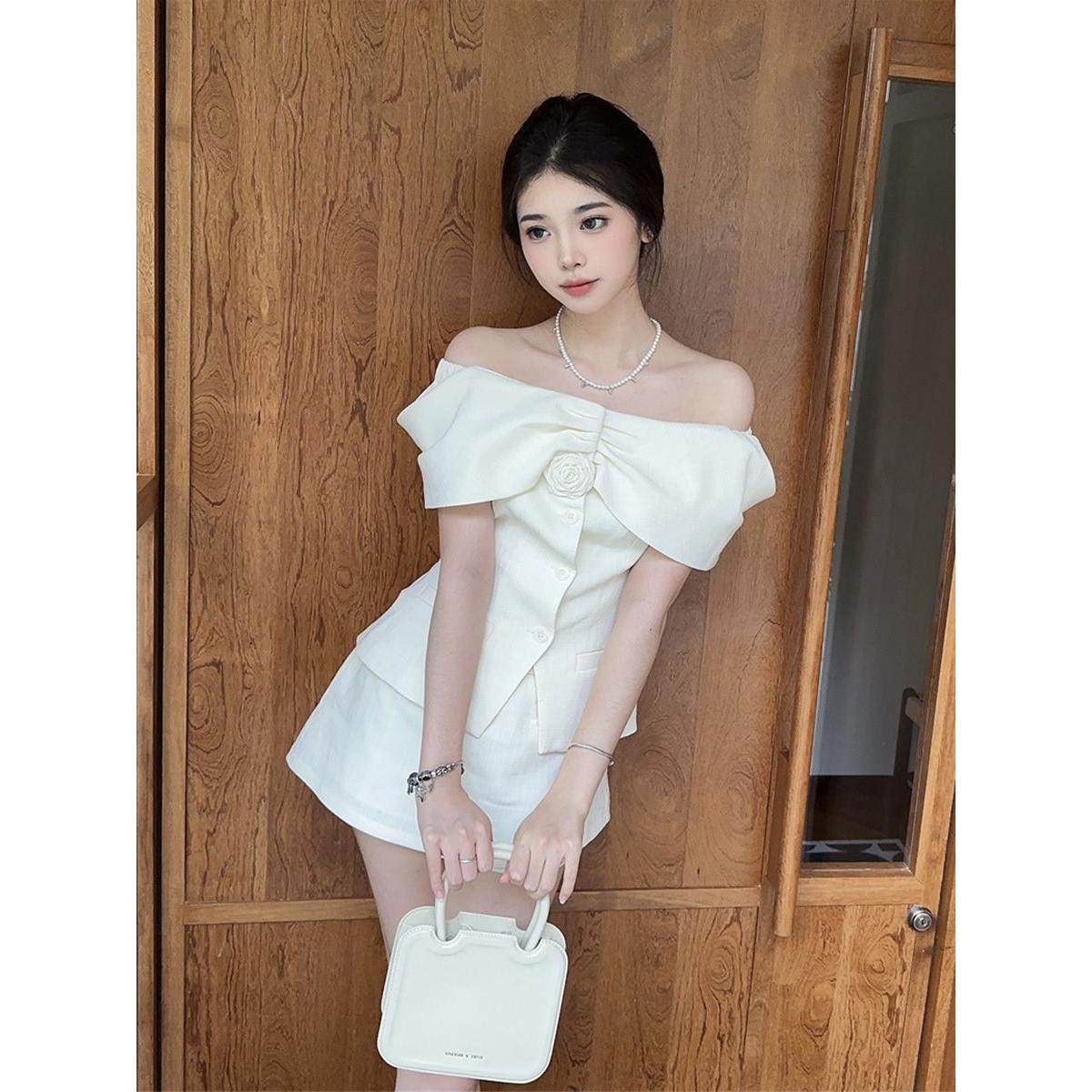 松栗奶油同款奶白一字肩小香风套装女单排扣上衣高腰外套短裤,女装/女士精品,连衣裙,淘宝优惠券,粉丝福利购,淘宝优惠卷