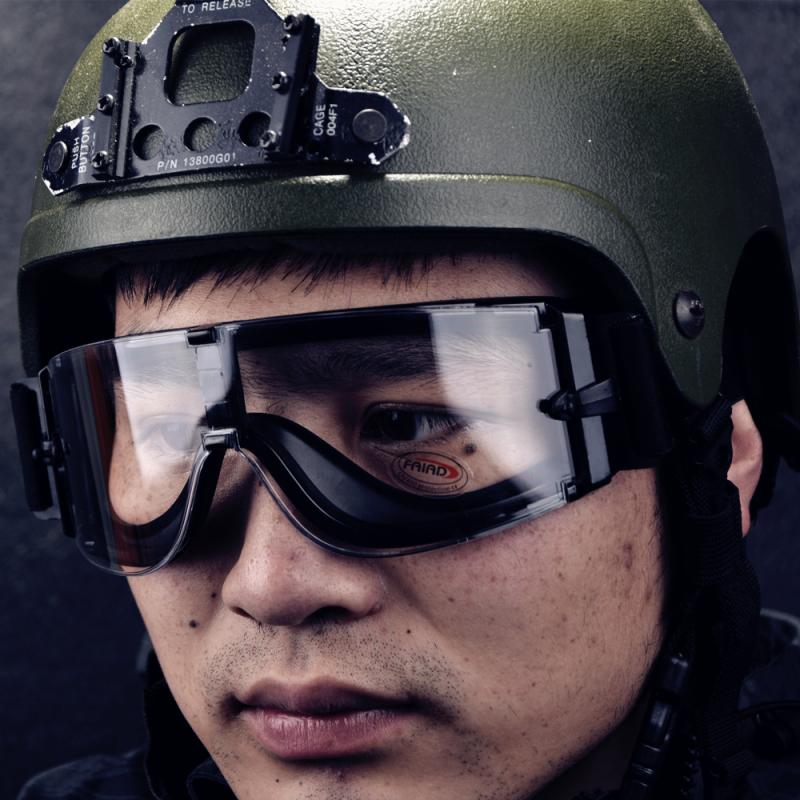 X800战术防风镜防护加厚镜片防弹户外夜视镜军版CS射击战术护目镜