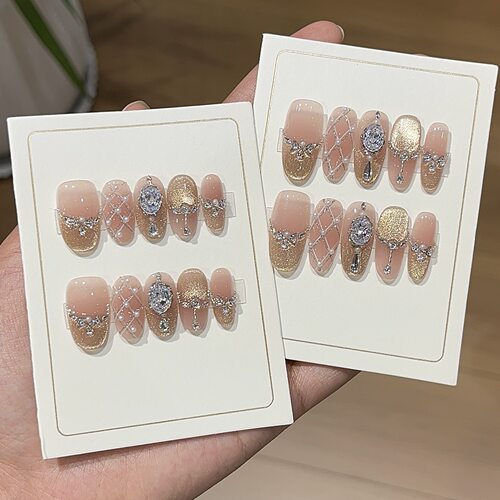 香槟轻奢满钻显白穿戴甲