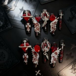 甜酷个性纯手工穿戴甲红宝石银翅膀十字架朋克风潮酷美甲贴片成品
