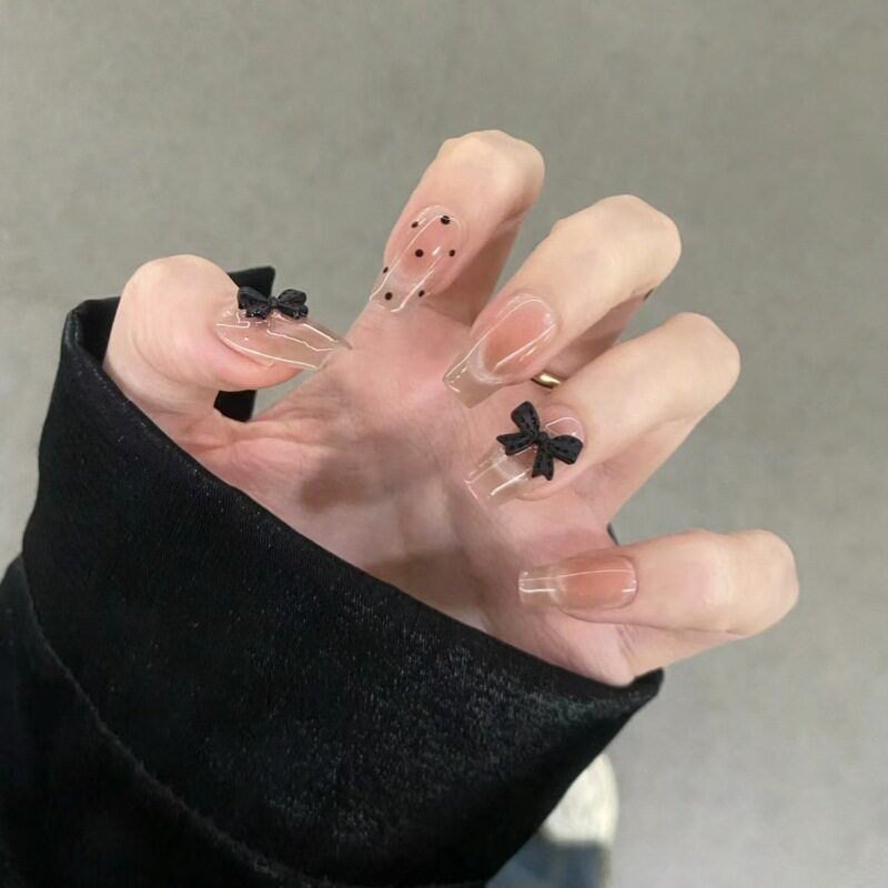 蝴蝶结温柔法式猫眼穿戴甲