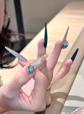 梦幻蓝色魔镜爆闪猫眼立体浮雕蝴蝶甜酷辣妹长款可拆卸穿戴甲片