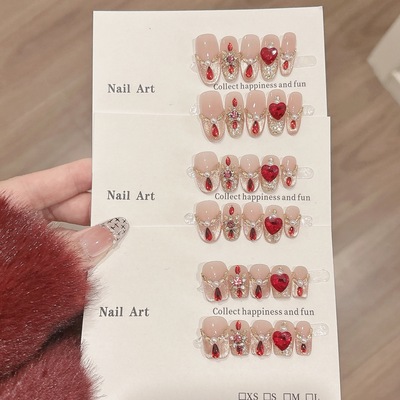 爱心水钻精致高级感红色成品短款