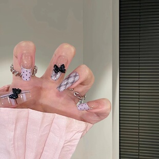 蝴蝶结优雅冰透 姹紫紫色小格纹超仙气质穿戴甲甲片可拆卸温柔法式