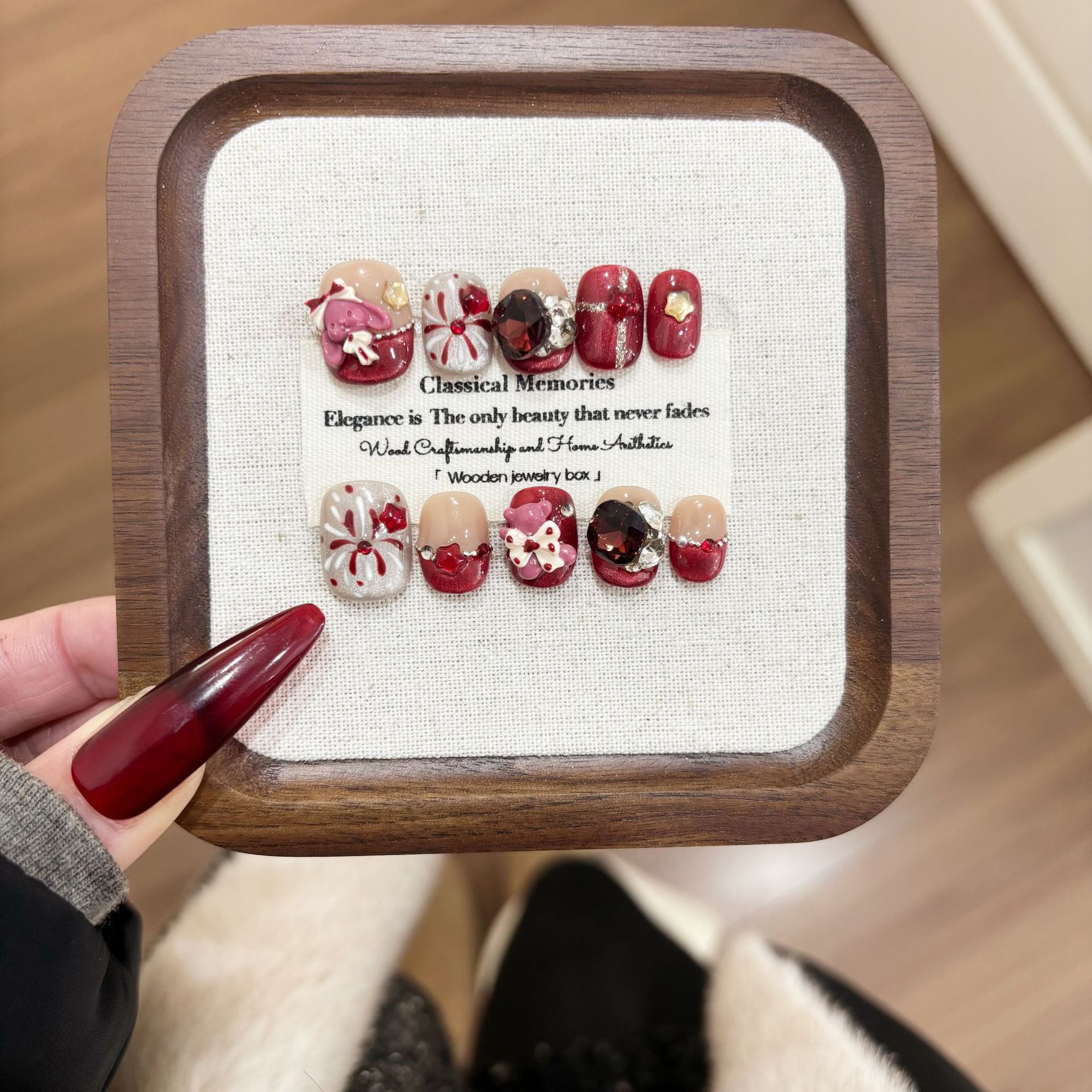 新年穿戴甲红酒烟花猫眼甜心熊