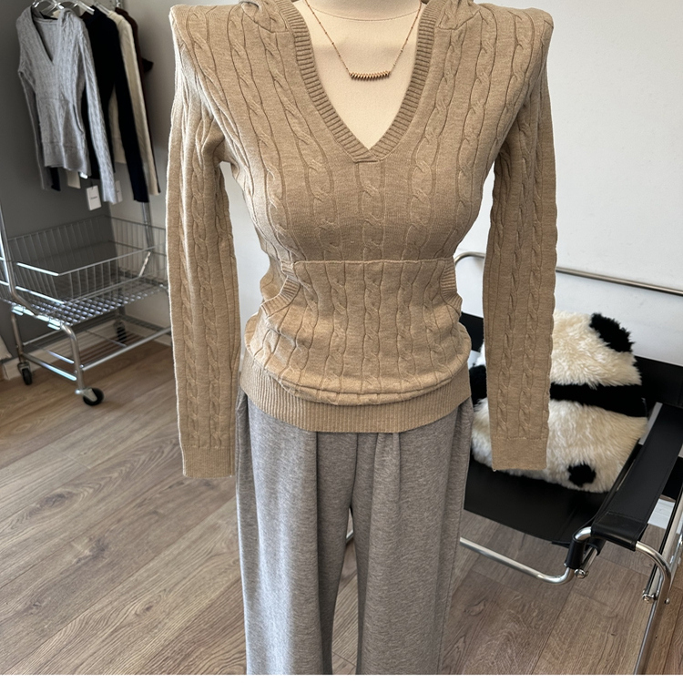 自由free感～ 麻花V领连帽口袋长袖针织衫修身打底衫上衣毛衣