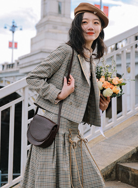 南风过境 复古英伦格纹休闲学院风 格子西服加半裙两件套