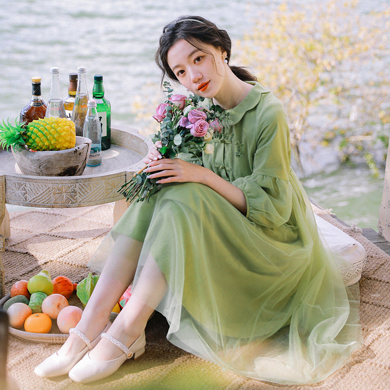 微笑向暖 记得绿罗裙清新森系少女显白绿色连衣裙夏款宽松娃娃裙