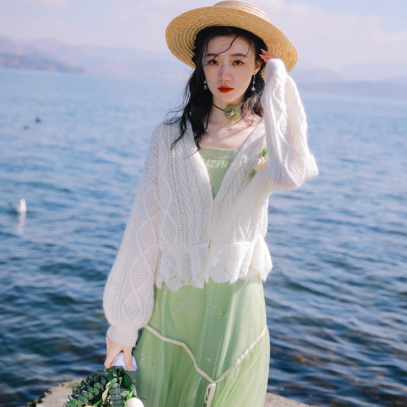 徒手摘光  微笑向暖马海毛绒感针织开衫手绣立体花百搭毛衣薄外套