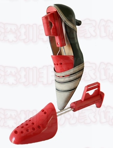 新款热卖小狗鞋撑*可悬挂伸缩调节女式*进口原料厂家低价直销