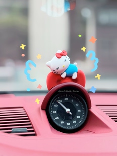 趴趴蝴蝶结kitty 保时捷汽车摆件罗盘仪表盘装饰问界帽子帕拉梅拉