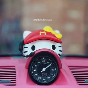 原创麦麦kitty保时捷911问界帽子罗盘仪表盘装 饰汽车摆件帕拉梅拉