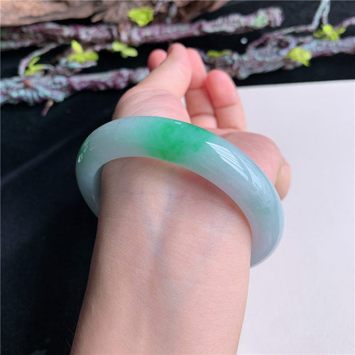 7月新品 鸿玉翡翠56圈口冰糯种飘阳绿正圈玉手镯女款正品6H70730