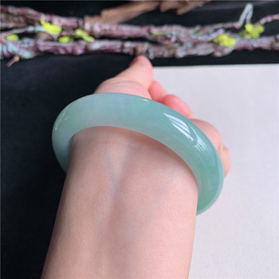6月新品 鸿玉翡翠55圈口冰糯种果绿色正圈玉手镯女款正品8D10610