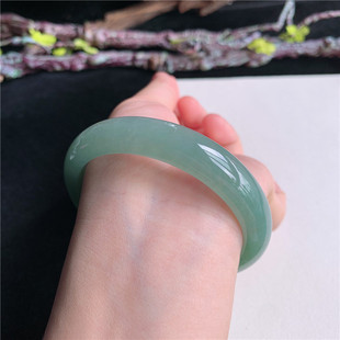 6月新品 鸿玉翡翠58圈口冰糯种晴水绿正圈玉手镯女款正品2C10610