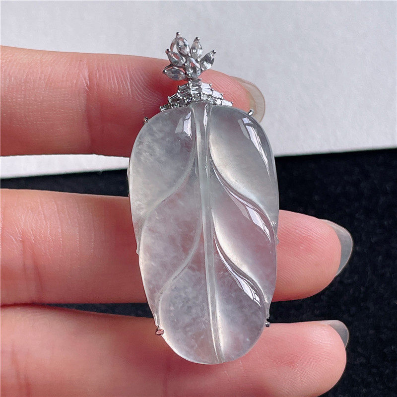 9月新品 鸿玉翡翠18k金镶嵌冰种起光白冰金枝玉叶精美吊坠A880917图片
