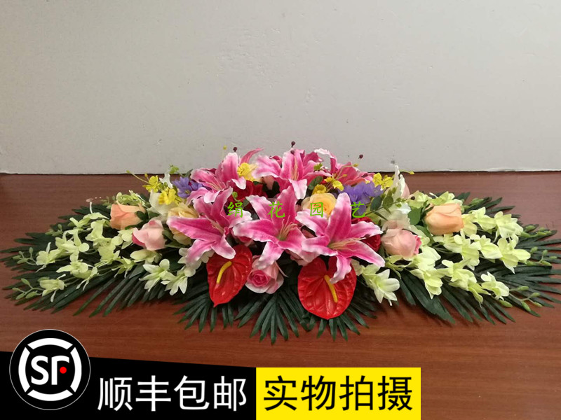 演讲办公室整套商务酒店摆台花图片
