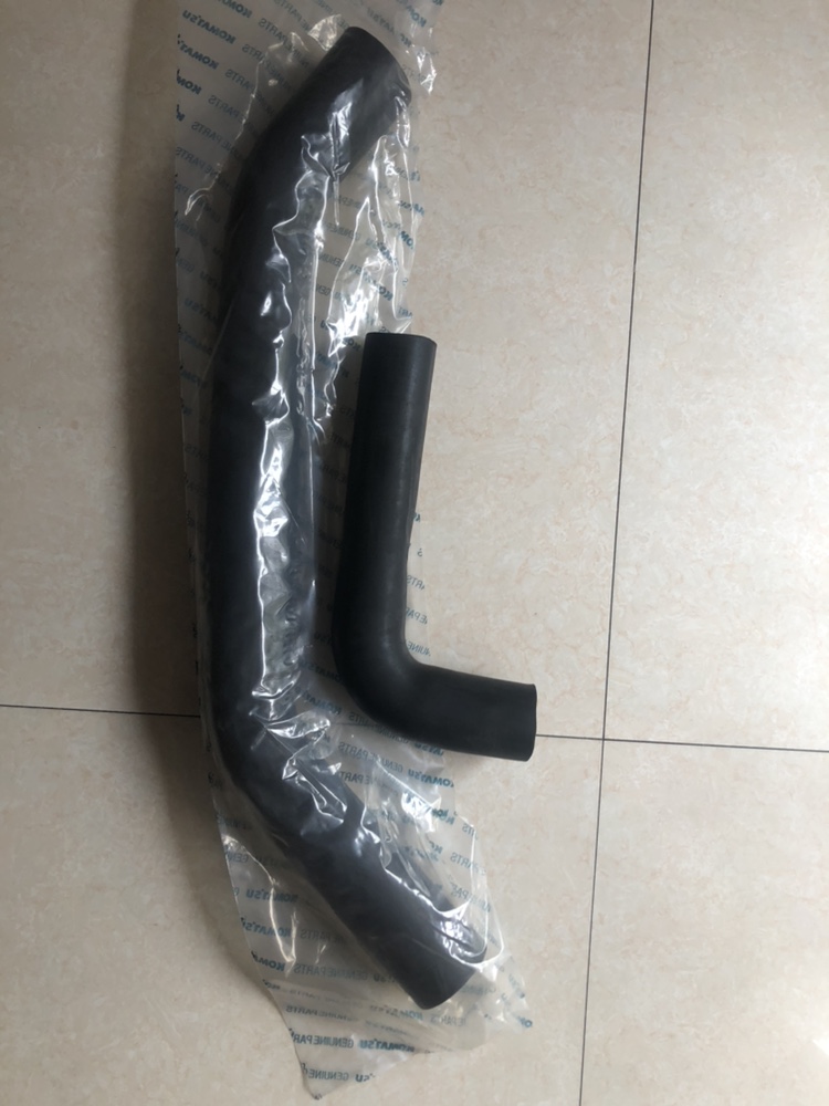 适用小松装载机WA380-3散热器水箱上下水管423-03-22240