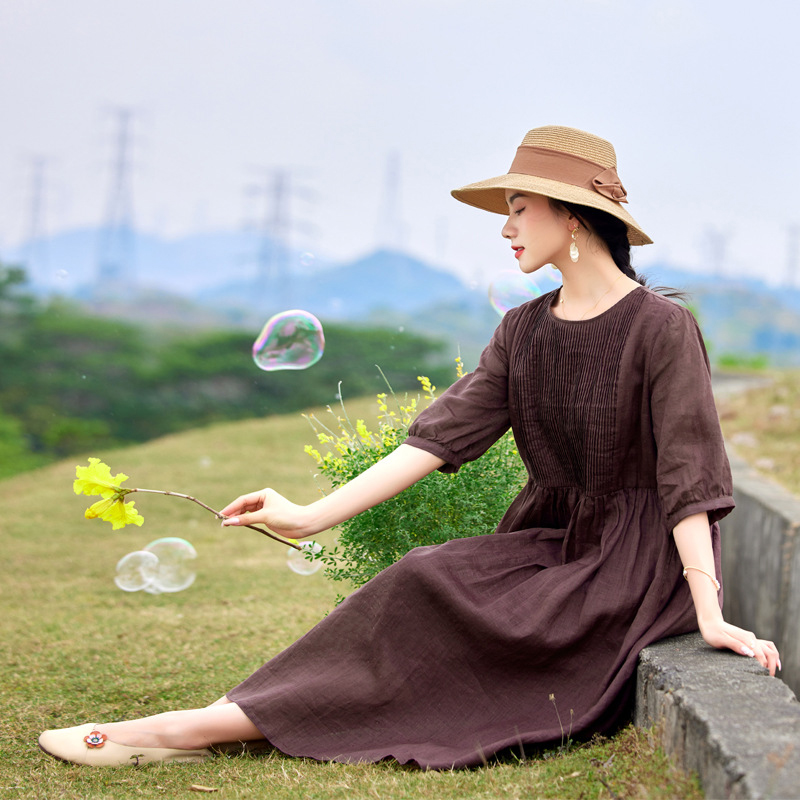 2025夏新款女纯苎麻提花风琴褶轻盈飘逸连身裙气质高级感收腰显瘦
