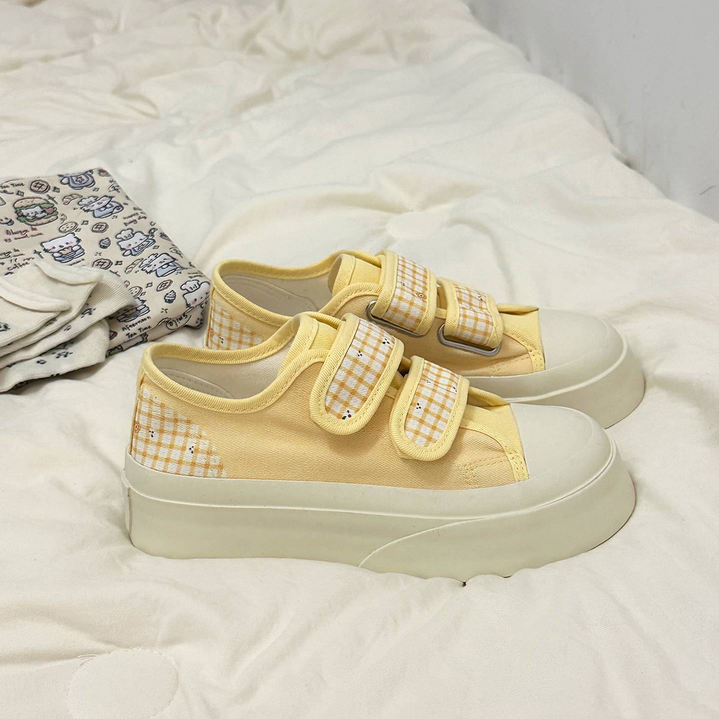 成宇阳黄色可爱大头帆布鞋子女学生魔术贴2025夏厚底百搭休闲板鞋
