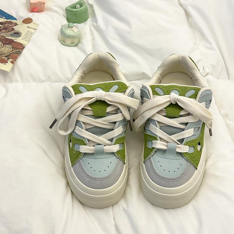 小众拼色显瘦面包春天小清新板鞋