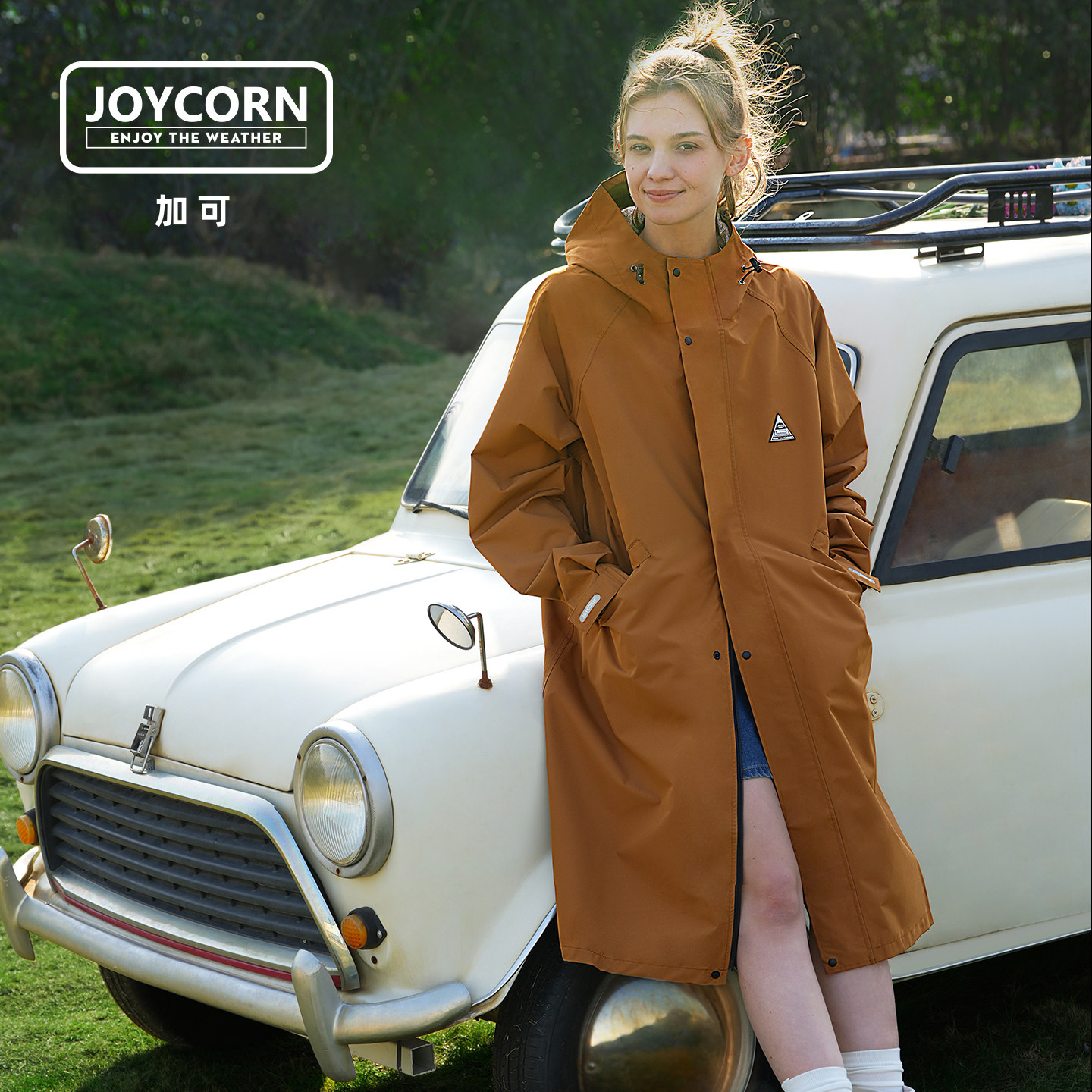 JoyCorn时尚户外女雨衣透气轻薄图片