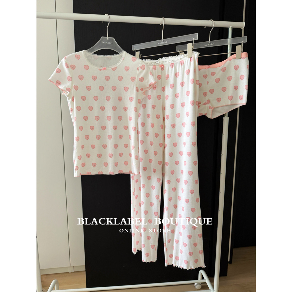 blacklabel 爱心字母印花 少女甜美爱心短袖 裤子 短裤 睡衣套装