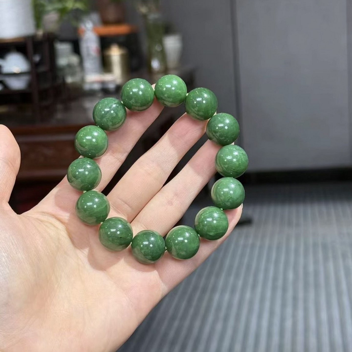 菠菜绿老料碧玉手链手串男女款