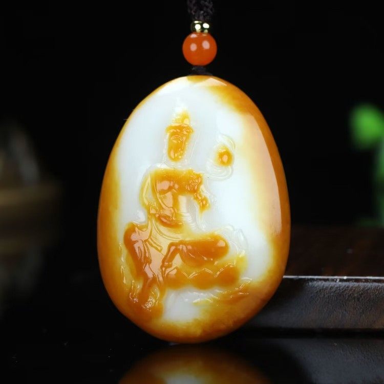 收藏级新疆和田玉观音吊坠羊脂级黄沁籽料莲花观音挂件男款玉吊坠