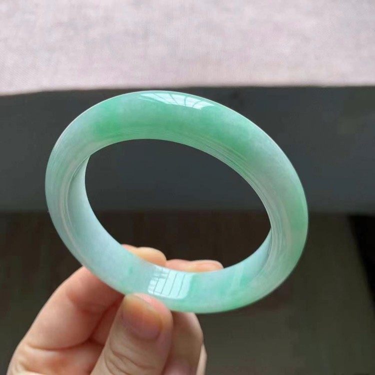 高端玉石缅甸翡翠手镯冰糯种满绿满色飘绿果阳绿翡翠处理玉镯女款