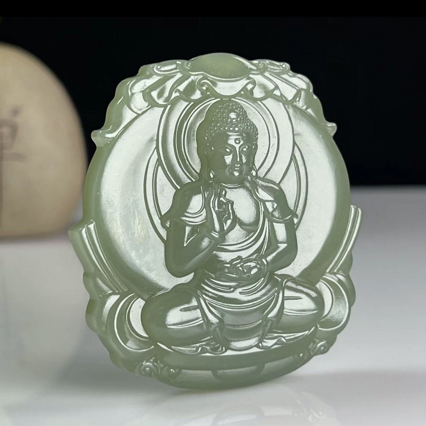 正品天然和田玉阿弥陀佛挂件