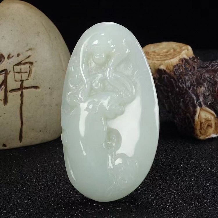 和田玉马上封侯吊坠男士玉牌