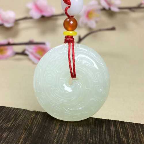 时来运转项链挂坠天然和田玉