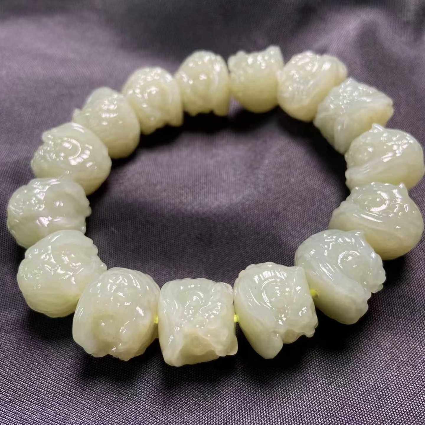 天然正品和田玉手链青白玉精工雕刻招财醒狮手链玉手串男女款手链