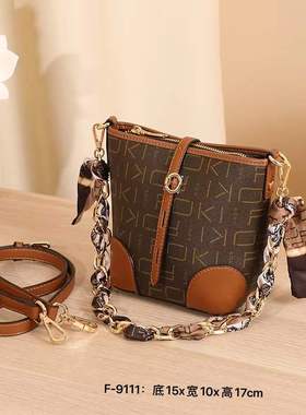 女包水桶包2025新款小包FOKI菲尚尼手提单肩斜挎欧美拉链印花撞色