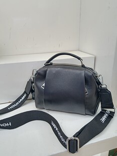 头层牛皮女包包时尚真皮女包多隔层软皮休闲多用通勤手提包大容量